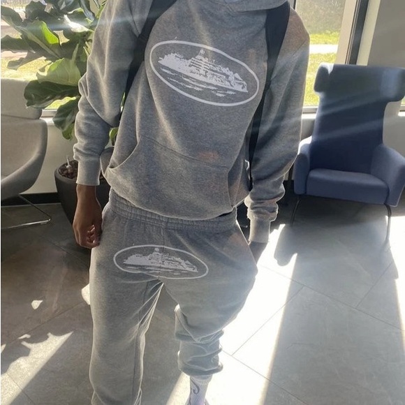 CORTIEZ TRACK•CONDITION BRAND NEW• - Picture 3 of 4